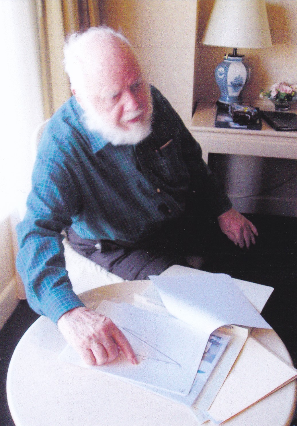 トーマス・ラッキー博士